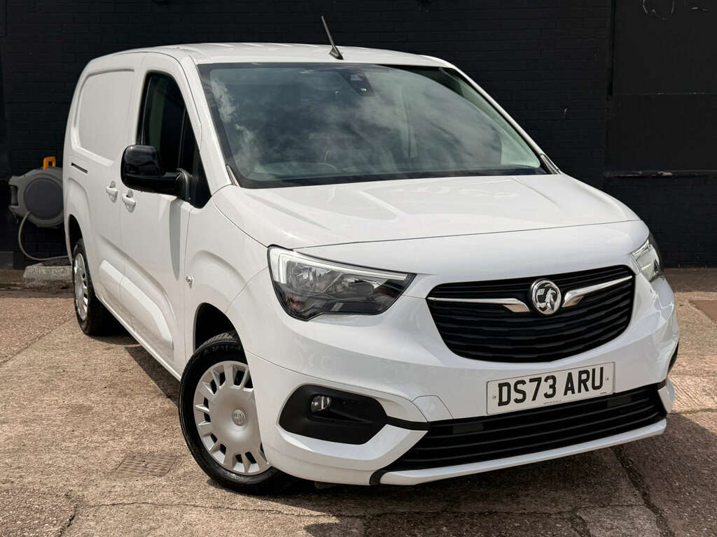 Vauxhall Combo 1.5 Combo 2300 Professional Turbo D Ss White