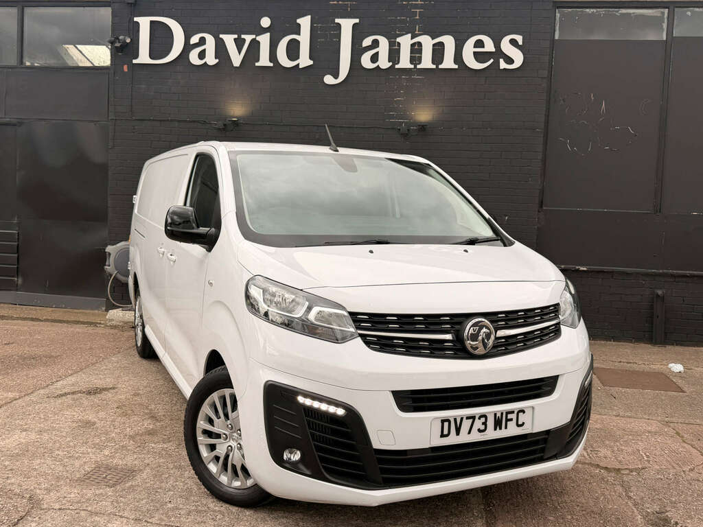 Vauxhall Vivaro 1.5 Vivaro F2900 Professional Ss DV73WFC White