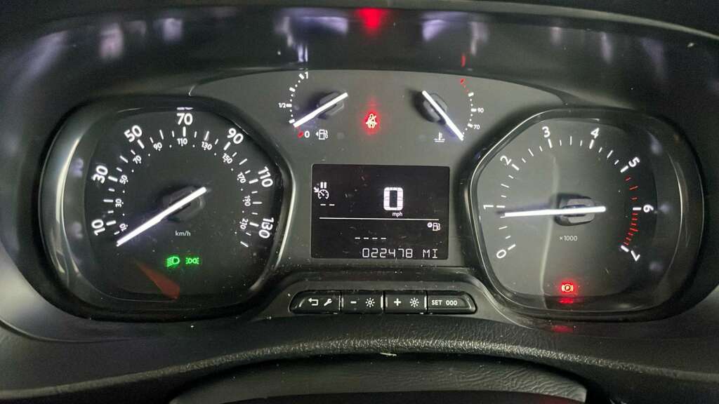 Vauxhall Vivaro 1.5 Vivaro F2900 Professional Ss White #6