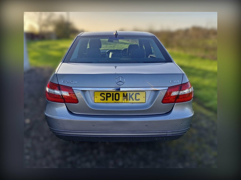 Mercedes-Benz E Class 2.1 E250 Cdi Blueefficiency Avantgarde Saloon Silver #5