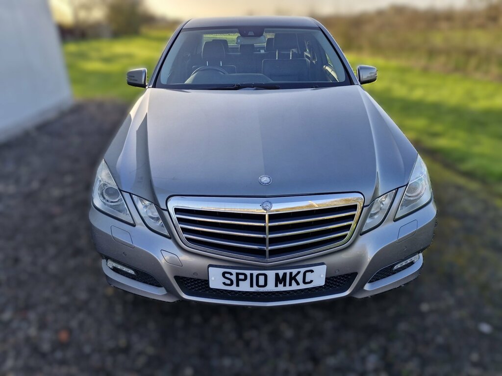 Mercedes-Benz E Class 2.1 E250 Cdi Blueefficiency Avantgarde Saloon Silver #2