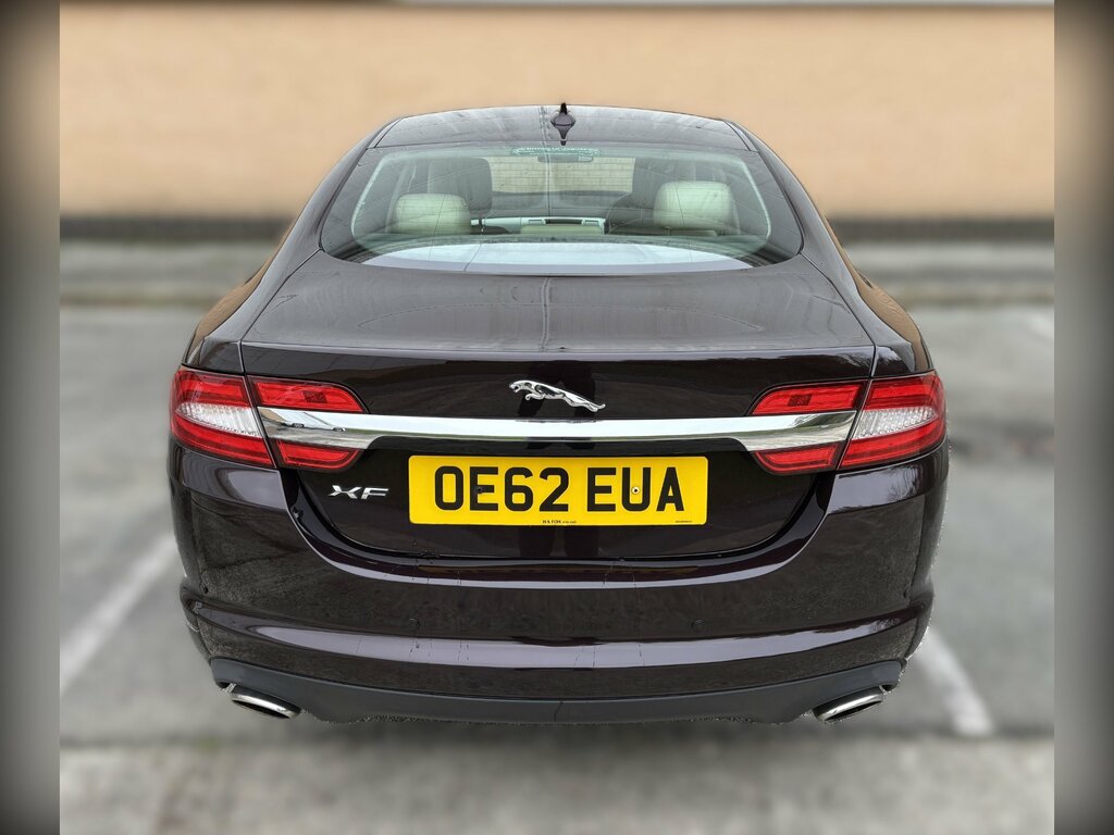 Jaguar XF 3.0D V6 Premium Luxury Saloon Euro OE62EUA Red #5