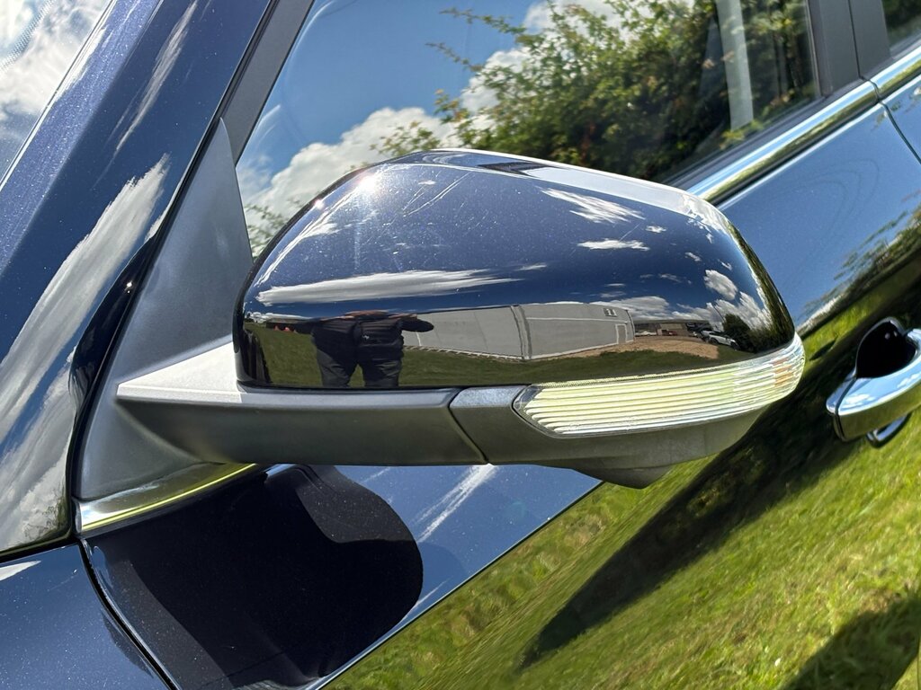 MG ZS Exclusive Blue #54