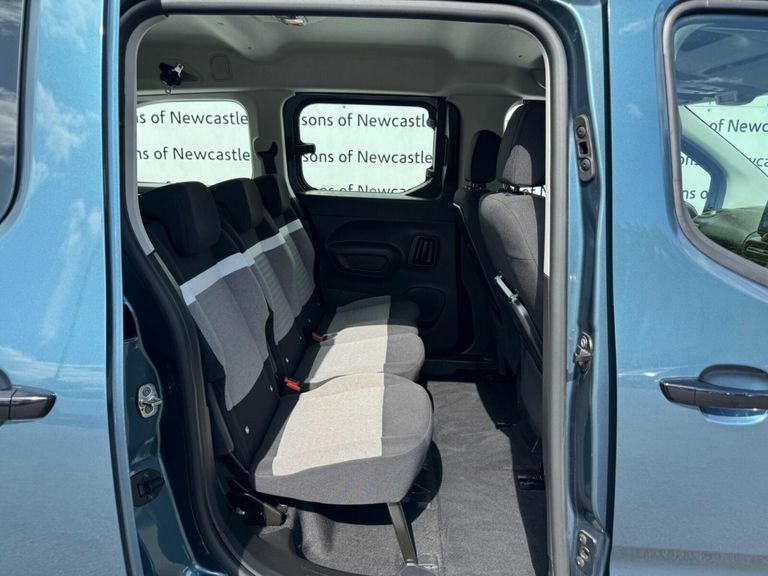 Citroen e-Berlingo Mpv Blue #16