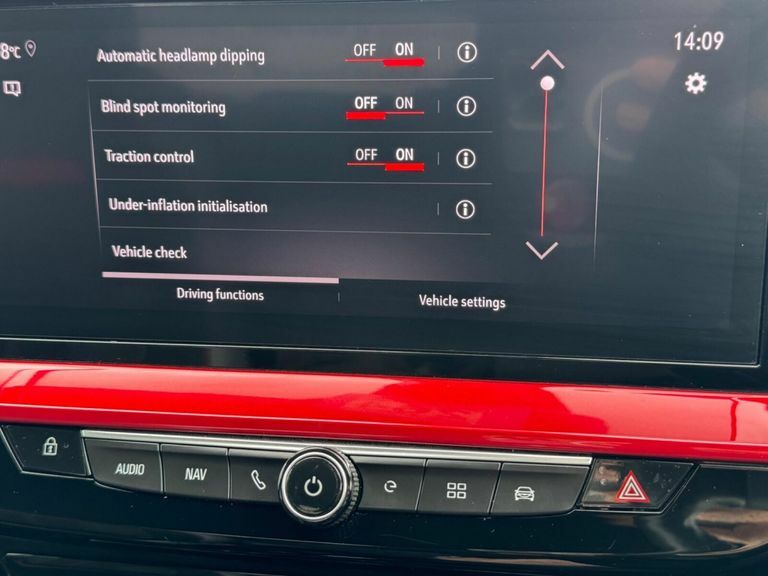Vauxhall Mokka-e 50Kwh Gs Suv 136 Ps Grey #37