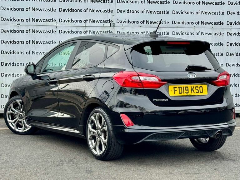 Ford Fiesta 1.0T Ecoboost Gpf St-line Hatchback Man Black #4
