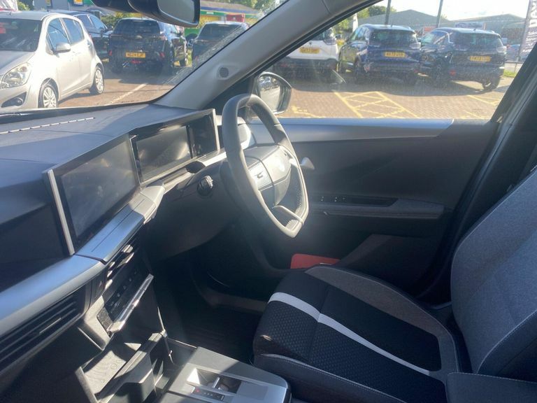 Vauxhall Frontera 44Kwh Gs Suv 113 Ps GL75ZFX Black #3