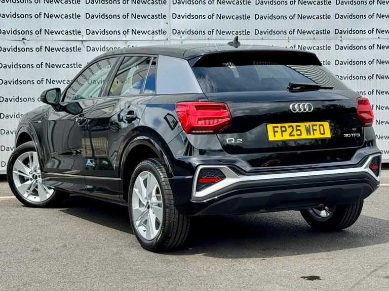 Audi Q2 1.0 Tfsi 30 S Line Suv Euro 6 S Black #4