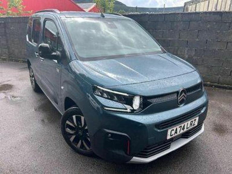 Citroen Berlingo 1.5 Bluehdi Max M Combi Van Double Cab Green
