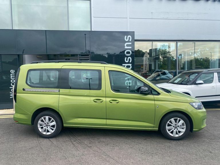 Volkswagen Caddy Maxi Life 2.0 Tdi Life Mpv Euro 6 Ss 1 Green #2