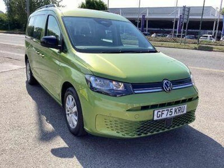 Volkswagen Caddy Maxi Life 2.0 Tdi Life Mpv Euro 6 Ss 1 Green