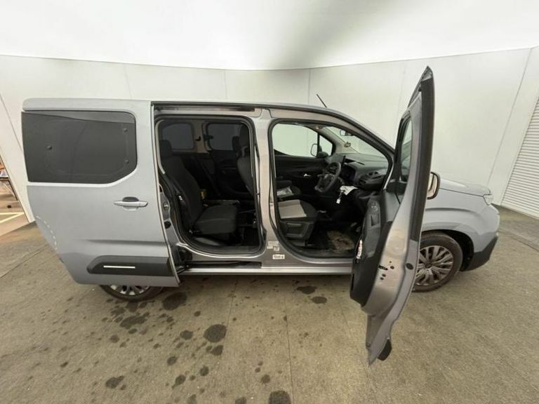 Citroen Berlingo 1.5 Bluehdi Plus M Combi Van Double Cab Grey #6