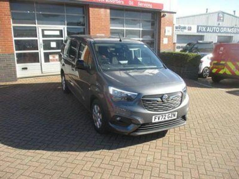 Vauxhall Combo Life 1.5 Turbo D Se XL Mpv 6Spd Euro Grey
