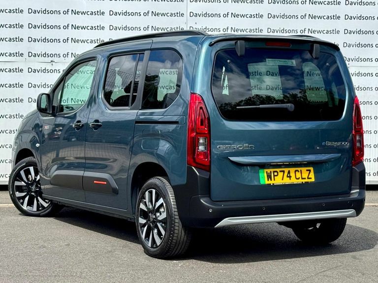 Citroen e-Berlingo 52Kwh Max M Mpv 7.4Kw Charger Blue #4