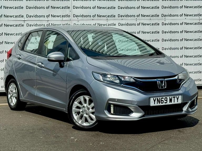 Honda Jazz 1.3 I-vtec Se Cvt Euro 6 Ss Silver