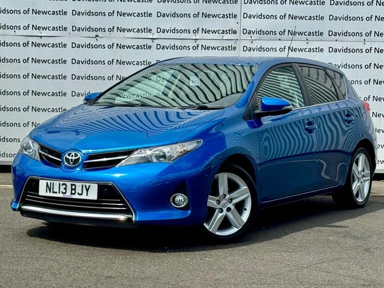Toyota Auris 1.6 V-matic Excel Hatchback Euro Blue #3