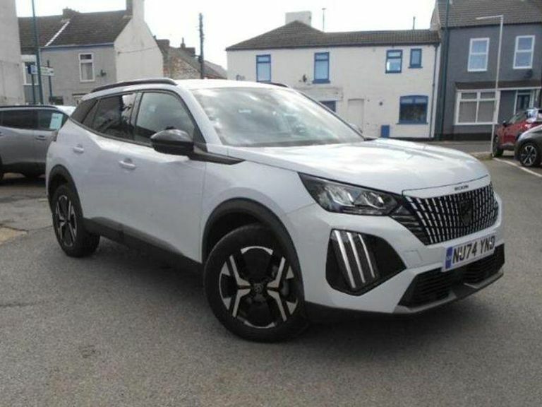 Peugeot 2008 1.2 Puretech Allure Suv Euro 6 White