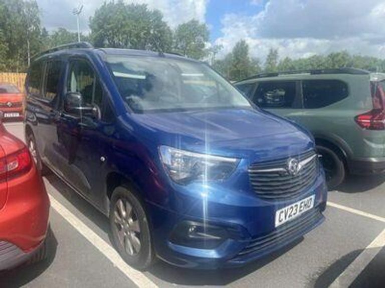Vauxhall Combo Life 1.5 Turbo D Se Mpv 6Spd Euro 6 Blue