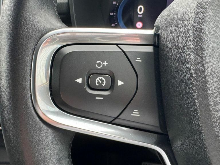 Volvo XC40 Xc40 2.0 B3p Ultra Dark Blue #22