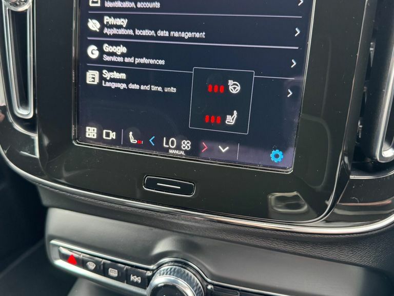Volvo XC40 Xc40 2.0 B3p Ultra Dark Blue #43