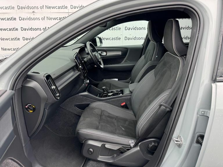 Volvo XC40 Xc40 2.0 B3p Ultra Dark Blue #50