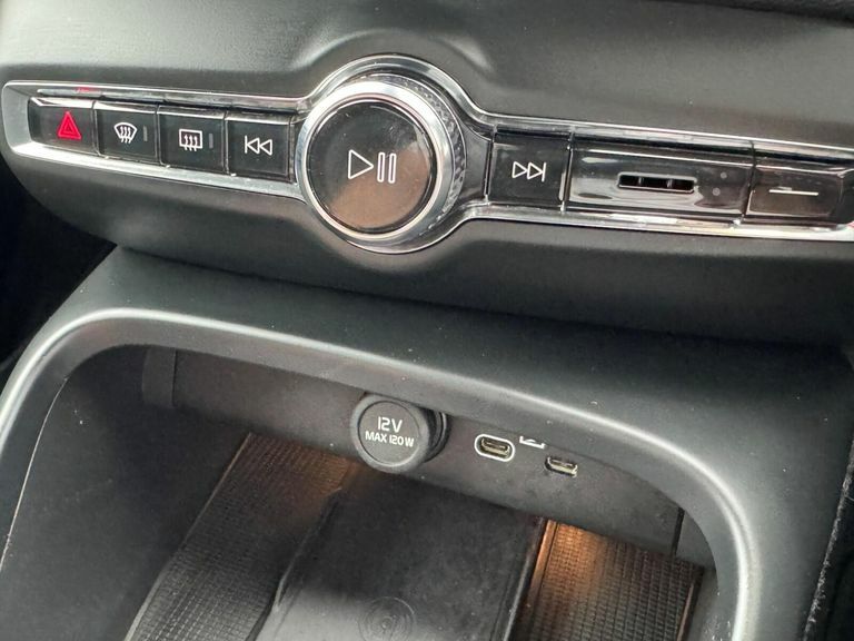 Volvo XC40 Xc40 2.0 B3p Ultra Dark Blue #23
