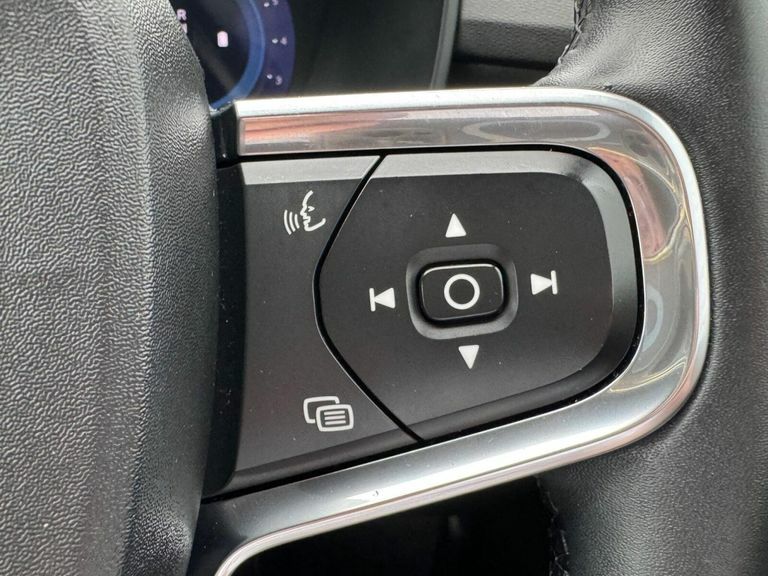 Volvo XC40 Xc40 2.0 B3p Ultra Dark Blue #21