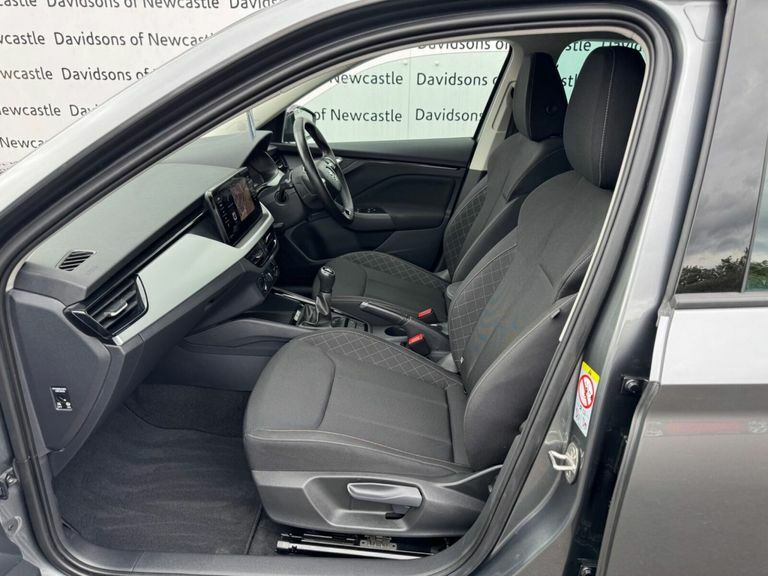 Skoda Kamiq Hatchback Blue #47
