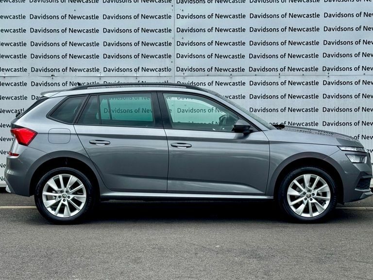Skoda Kamiq Hatchback Blue #7