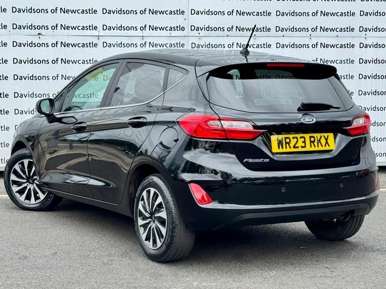 Ford Fiesta 1.0T Ecoboost Titanium Hatchback Black #4