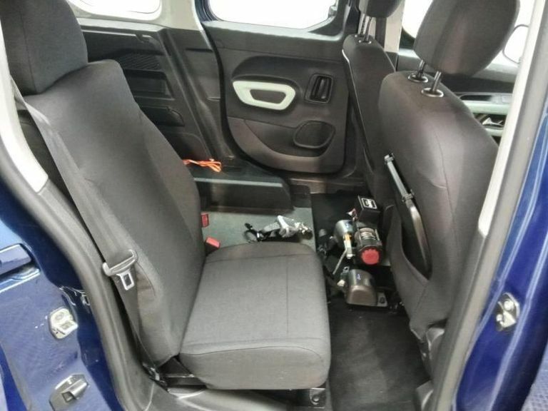 Citroen Berlingo 1.5 Bluehdi Feel M Mpv Euro 6 S Blue #4