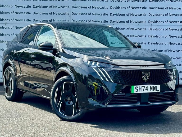 Peugeot 3008 73Kwh Gt Suv 210 Ps Black