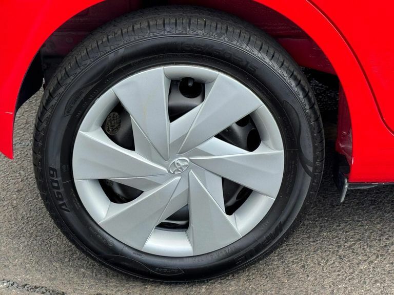 Toyota Aygo Aygo X-style Vvt-i Cvt White #24