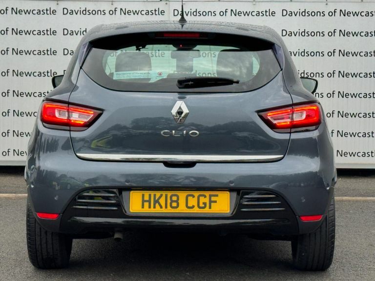 Renault Clio 1.5 Dci Signature Nav Hatchback Grey #6