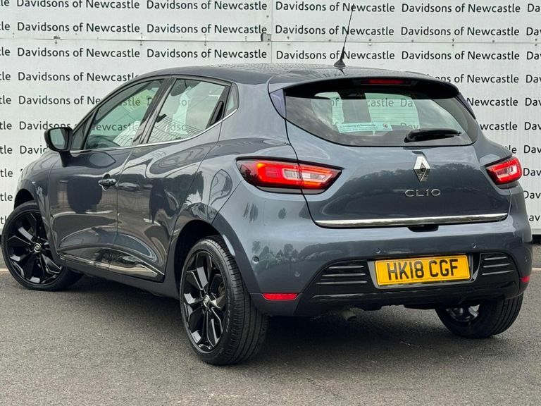 Renault Clio 1.5 Dci Signature Nav Hatchback Grey #4