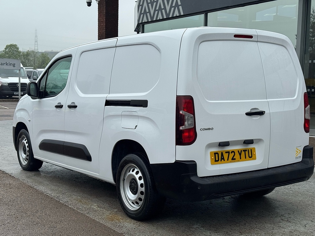 Vauxhall Combo Turbo D 2300 Prime 100Ps L2 Lwb 5 Seater Crew With DA72YTU White #4