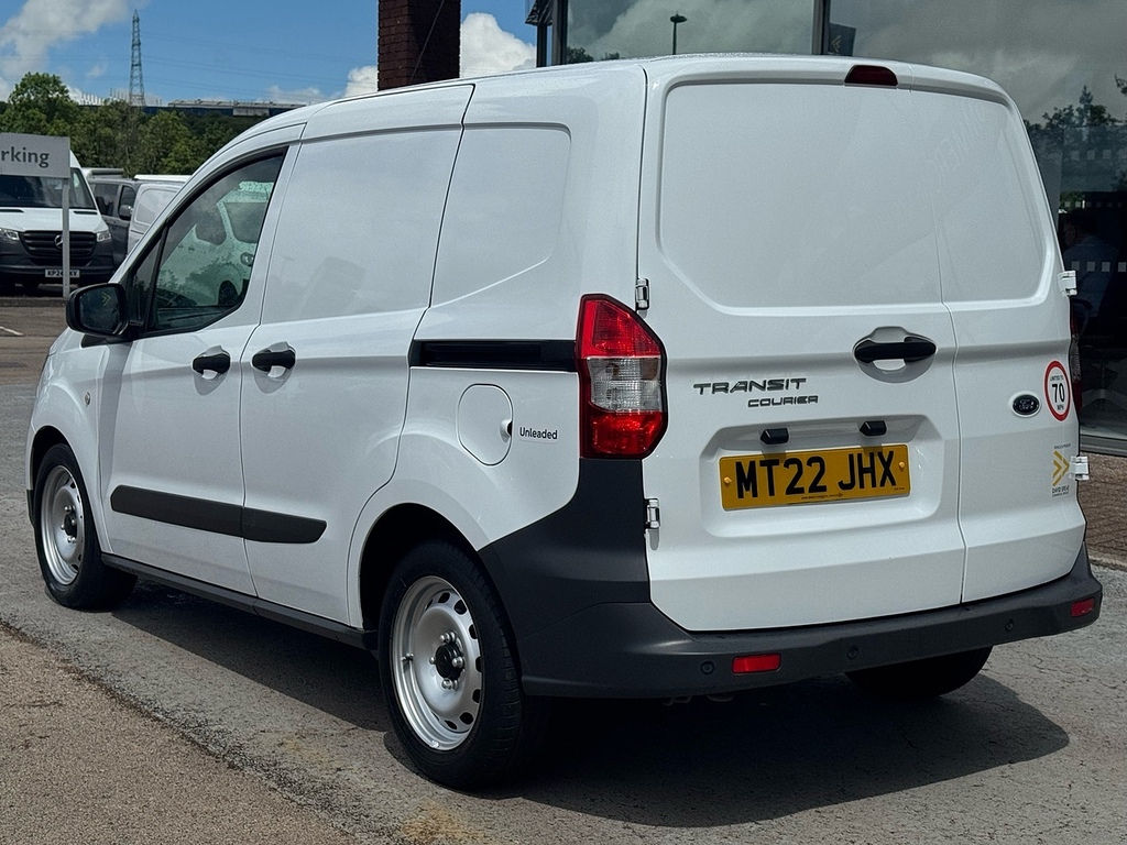 Ford Transit Courier Ecoboost Leader 100Ps With 1 Owner, Low Mileage White #4