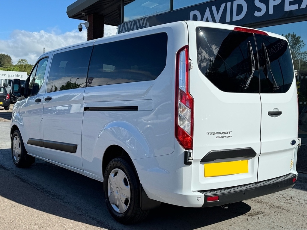 Ford Transit Custom Tdci 130Ps 320 Trend L2 Lwb 9 Seat Kombi Minibus W CF22AGX White #4