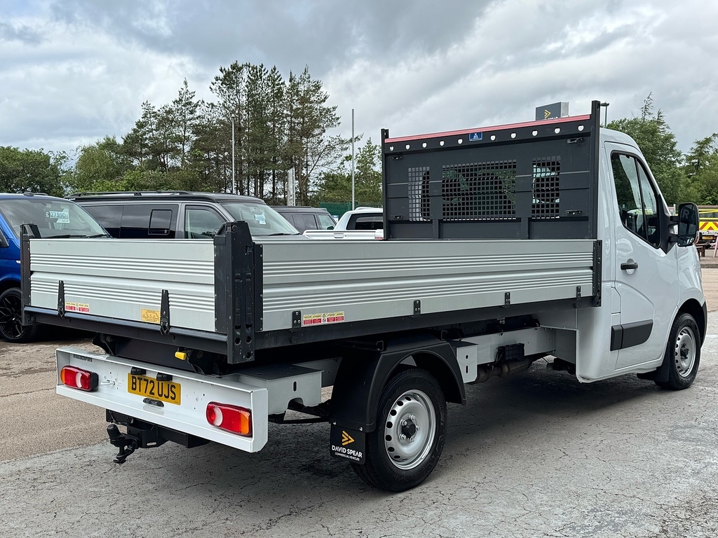 Nissan InterStar Dci 35 Tekna 145Ps L2 Tipper With No Vat, Air Con, White #2