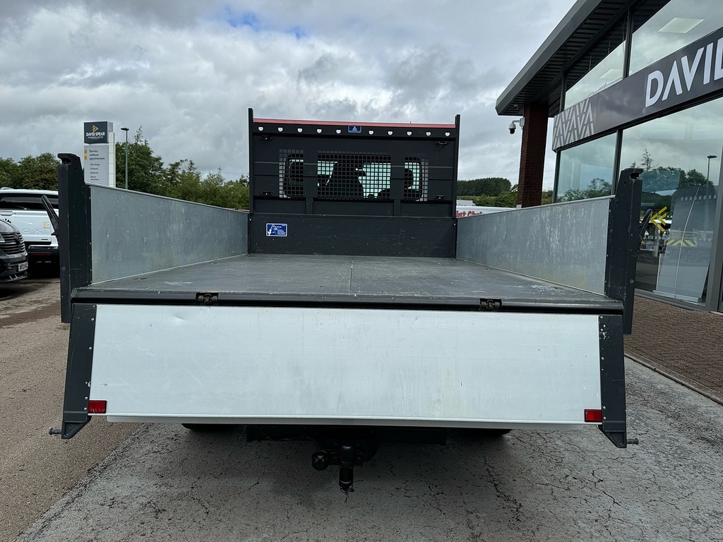 Nissan InterStar Dci Tekna L2h2 White #16
