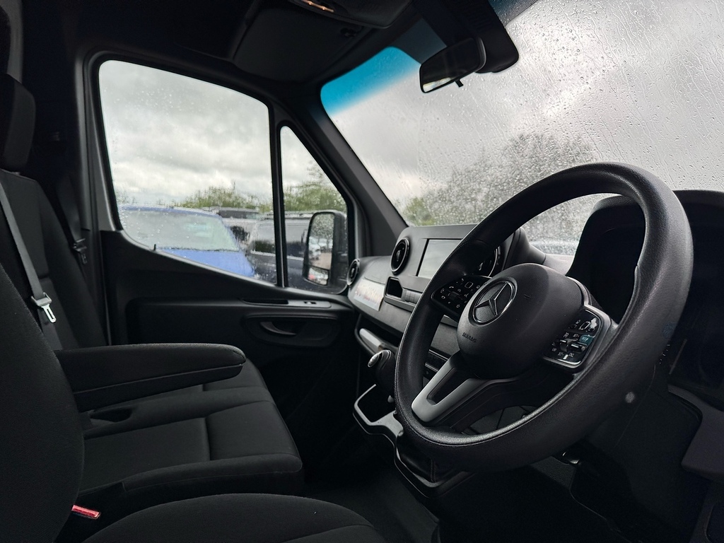 Mercedes-Benz Sprinter 315 Cdi Progressive 150Ps Luton L3 Rwd 4M With 500 White #5
