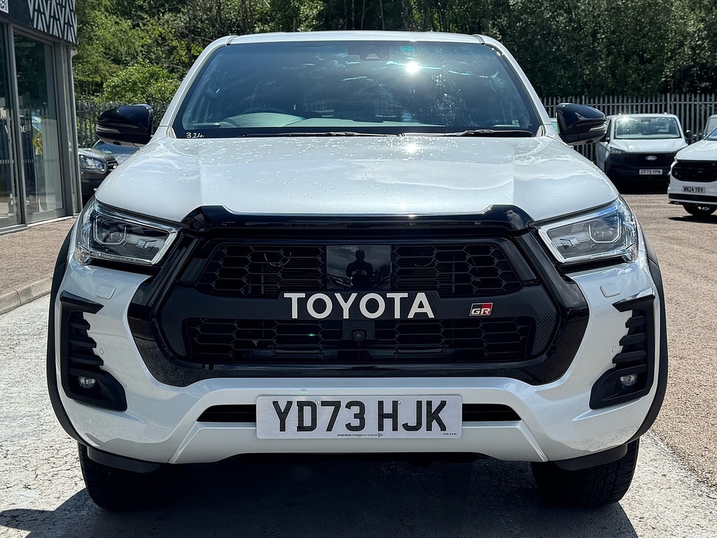 Toyota HILUX D-4d Gr Sport 204Ps 4Wd With 360 Parking Camera, H White #6