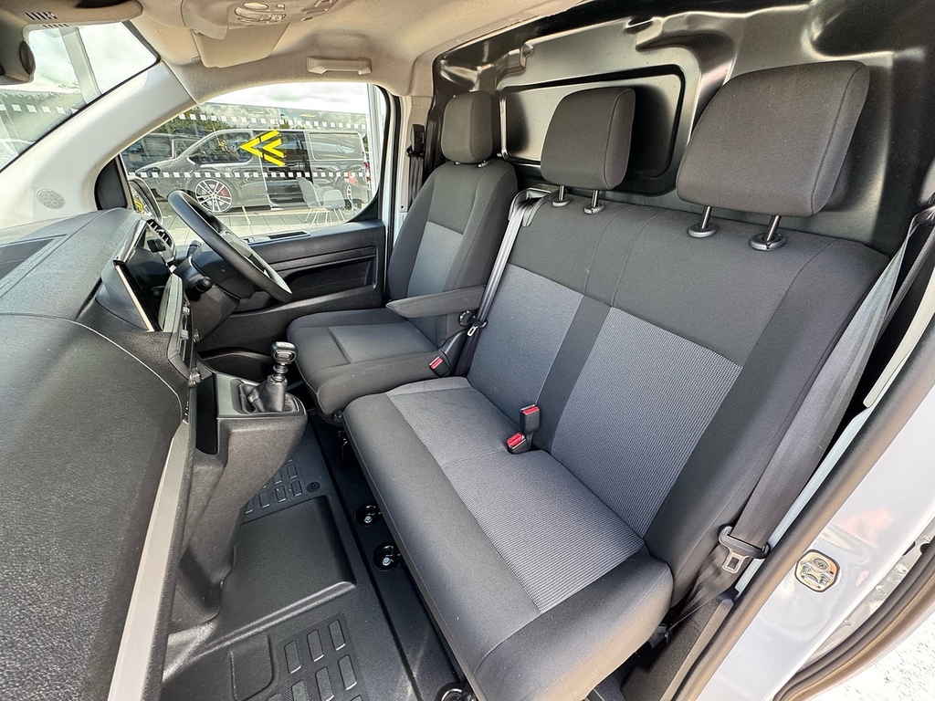 Citroen Dispatch 1.5 Bluehdi 120Ps Van Enterprise Grey #7