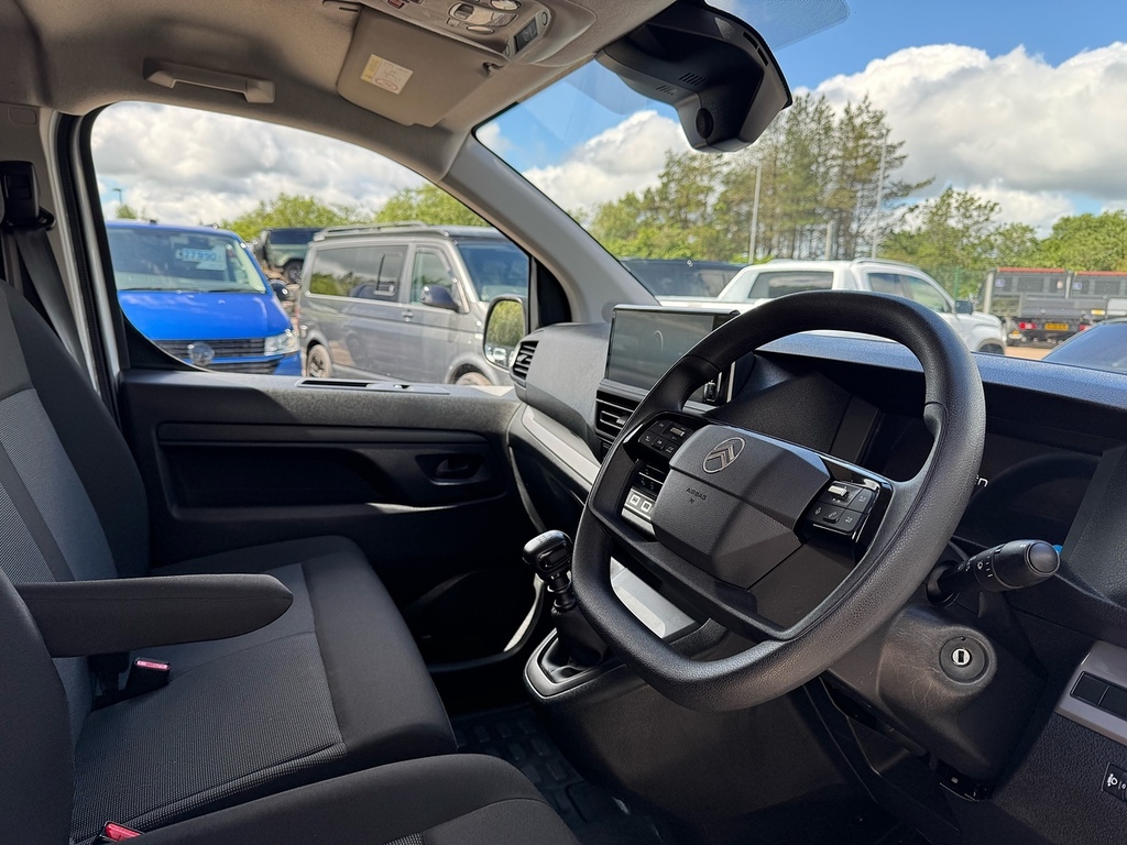 Citroen Dispatch Bluehdi 120Ps Enterprise Mwb With Air Con, 1 Owner White #5