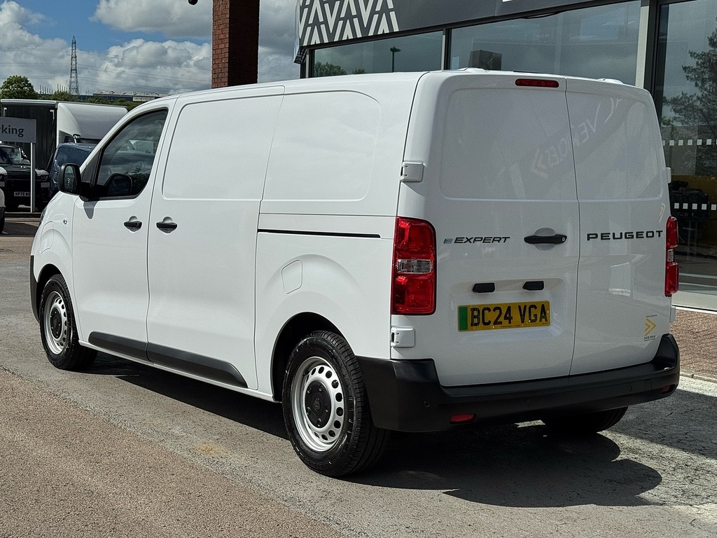 Peugeot E-Expert Professional Mwb 136Ps 75Kwh With Delivery Miles, White #4