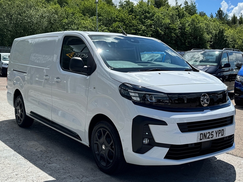 Vauxhall Vivaro Turbo D Pro 145Ps Lwb L2 With Air Con, Front And R White #3