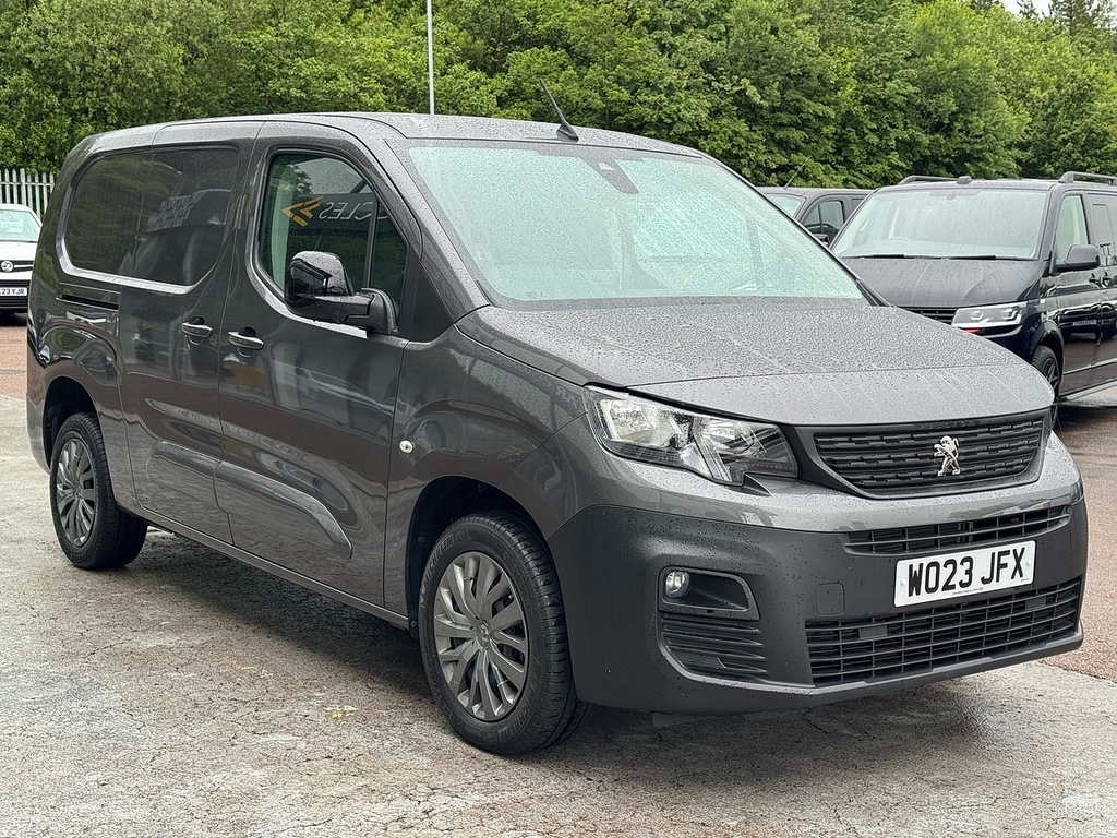 Peugeot Partner Bluehdi 950 Asphalt Premium 130Ps Lwb With Grey #3