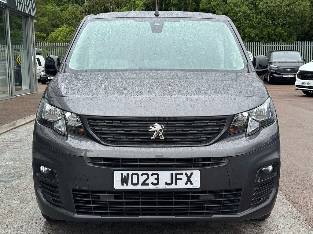 Peugeot Partner Bluehdi 950 Asphalt Premium 130Ps Lwb With Grey #6