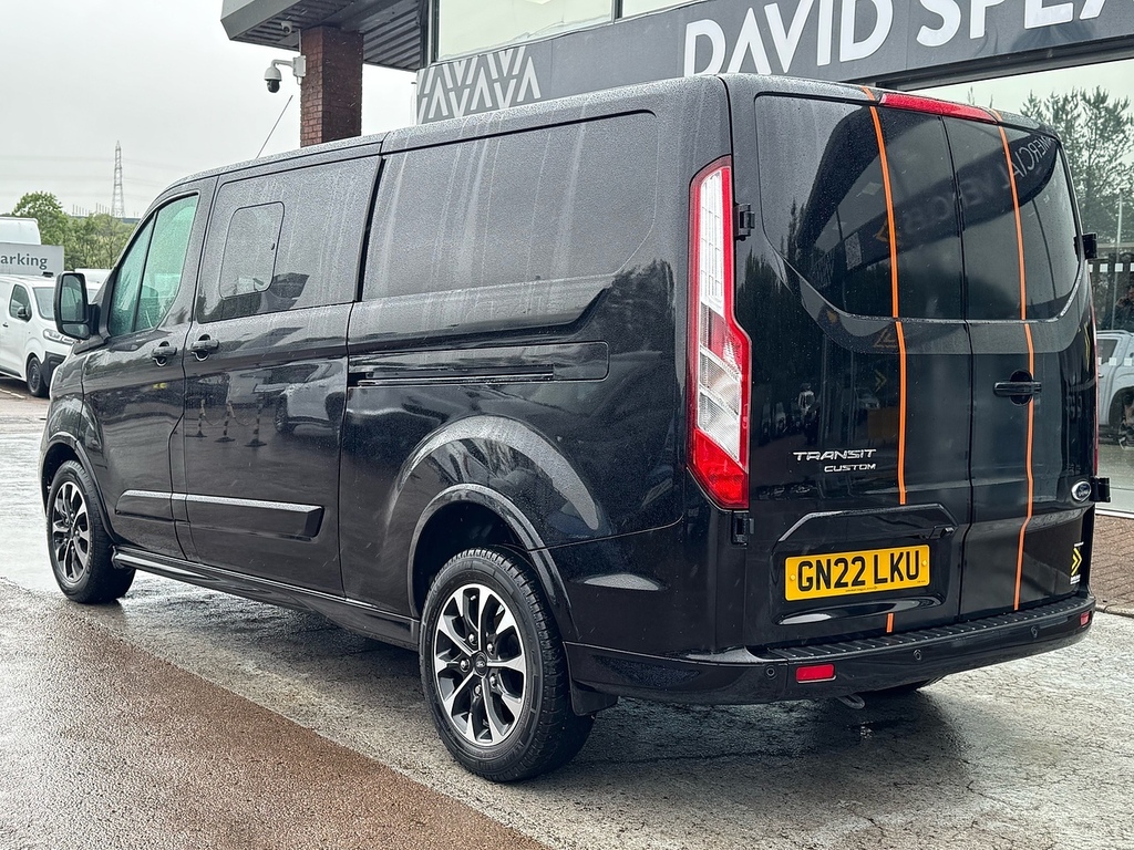 Ford Transit Custom 320 Ecoblue Sport 185Ps L2 Lwb 5 Seater Kombi With Black #4