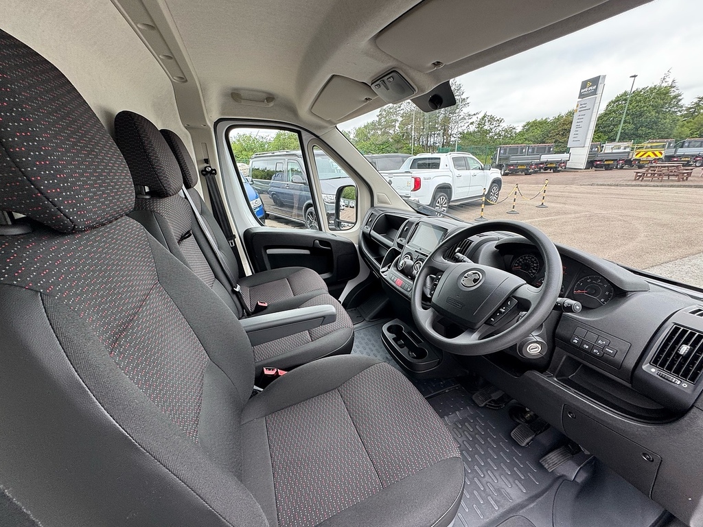 Vauxhall Movano 2.2 Turbo D  #9